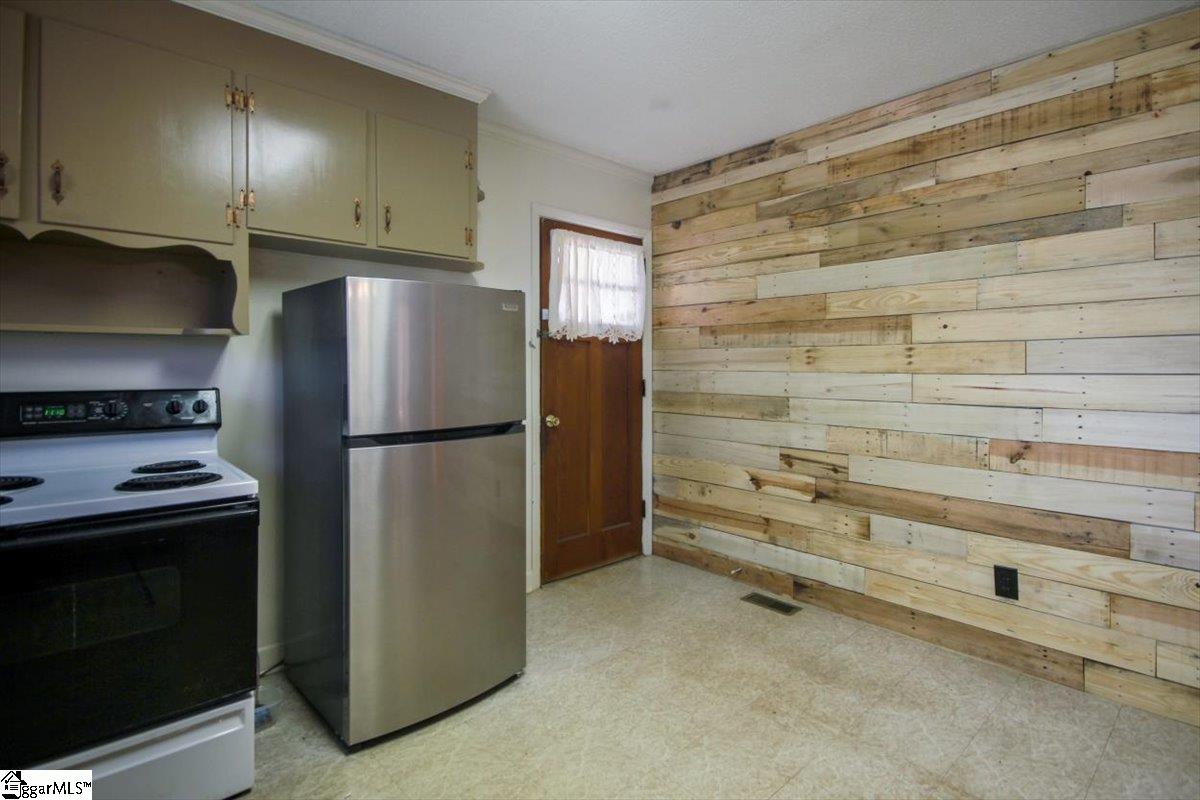 159 Christopher Street Duncan, SC 29334 - Photo 10 of 27