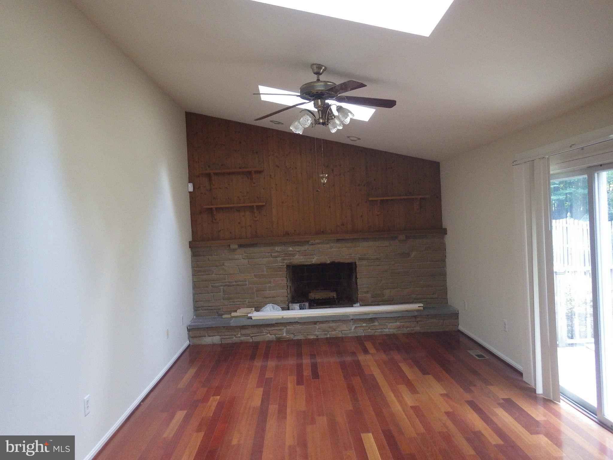 1410 Partridge Lane Bowie, MD 20721 - Photo 5 of 12 Family Room