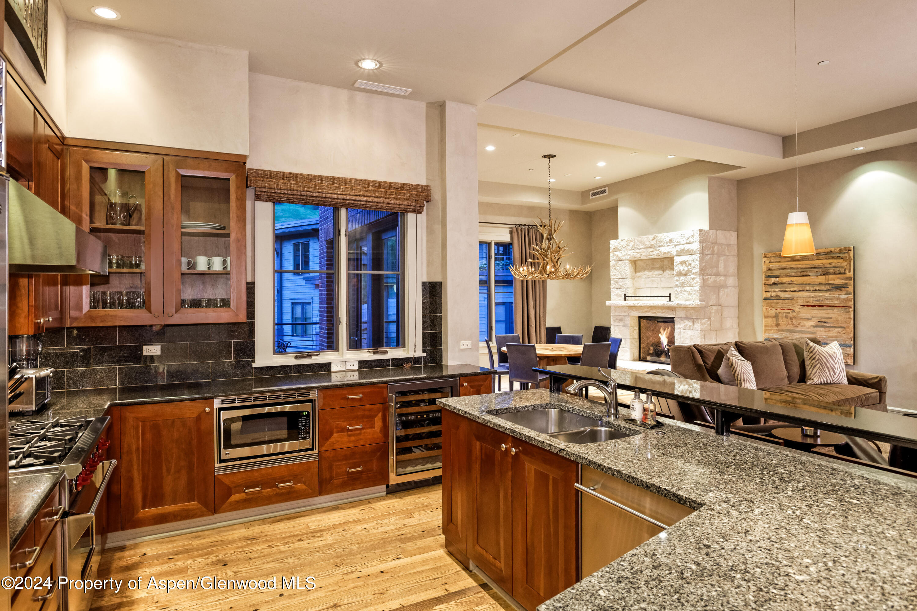 501 Rio Grande Place, Unit 204 Aspen, CO 81611 - Photo 10 of 21 501RioGrande204_HiRes022