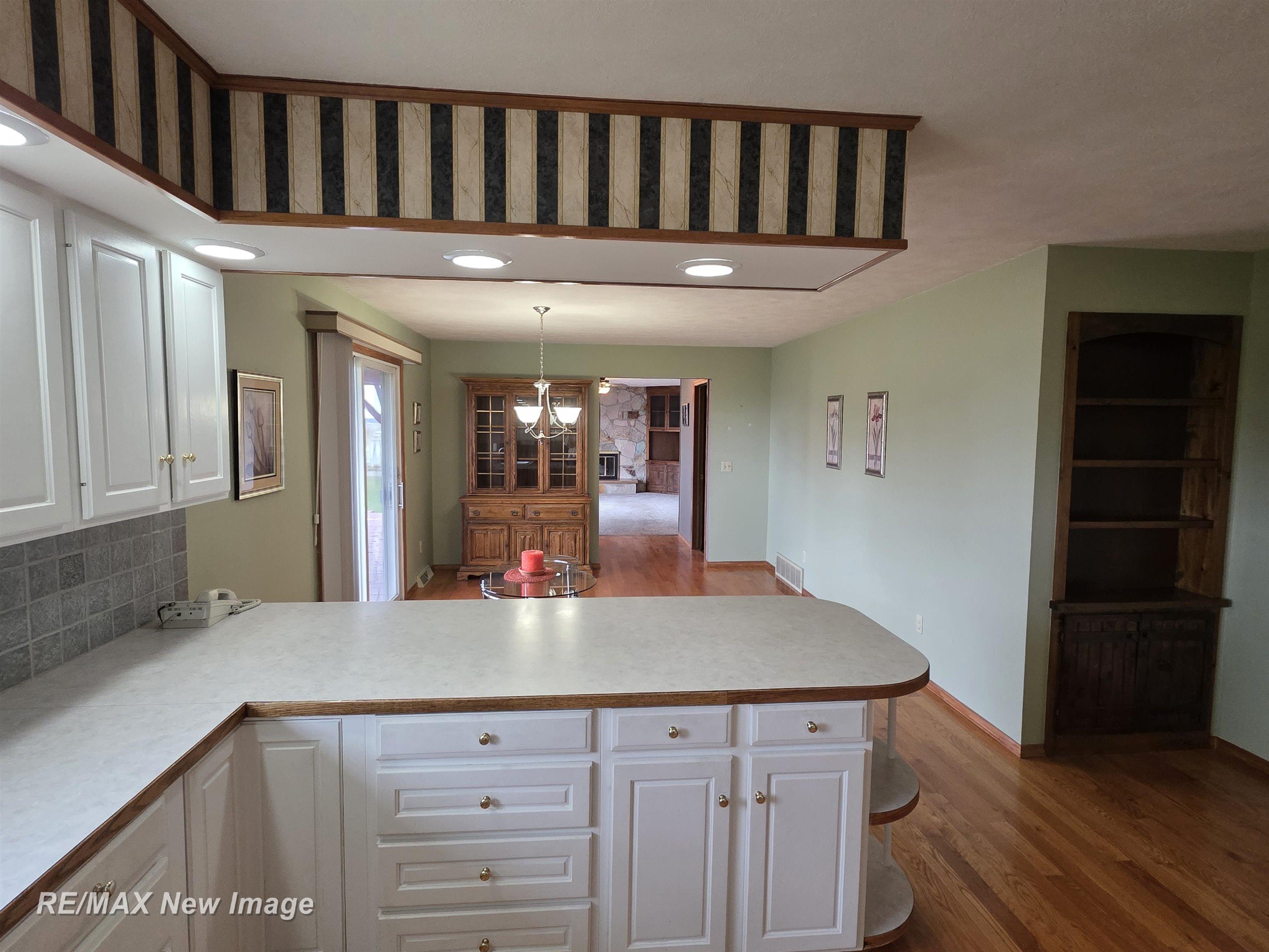 8781 North State Road Owosso, MI 48867 - Photo 7 of 51