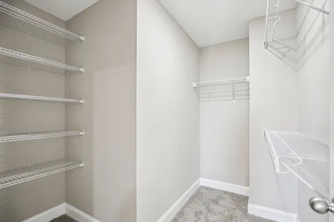 $311,900 | 306 Cardinal Crk Drive, Clarksville, TN 37040