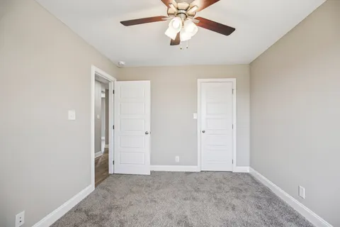 $311,900 | 306 Cardinal Crk Drive, Clarksville, TN 37040