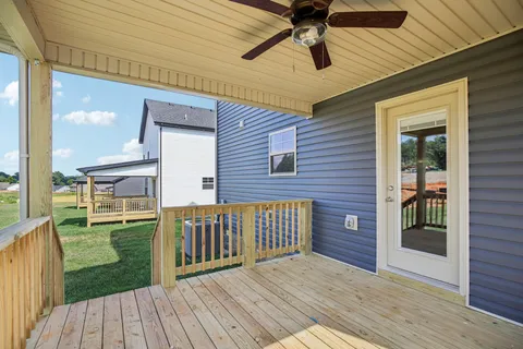 $311,900 | 306 Cardinal Crk Drive, Clarksville, TN 37040