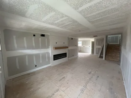 $311,900 | 306 Cardinal Crk Drive, Clarksville, TN 37040