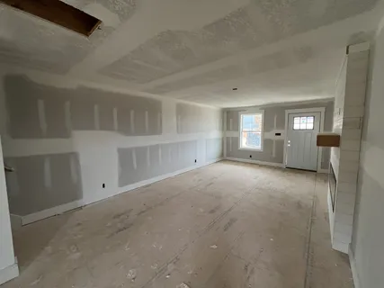 $311,900 | 306 Cardinal Crk Drive, Clarksville, TN 37040