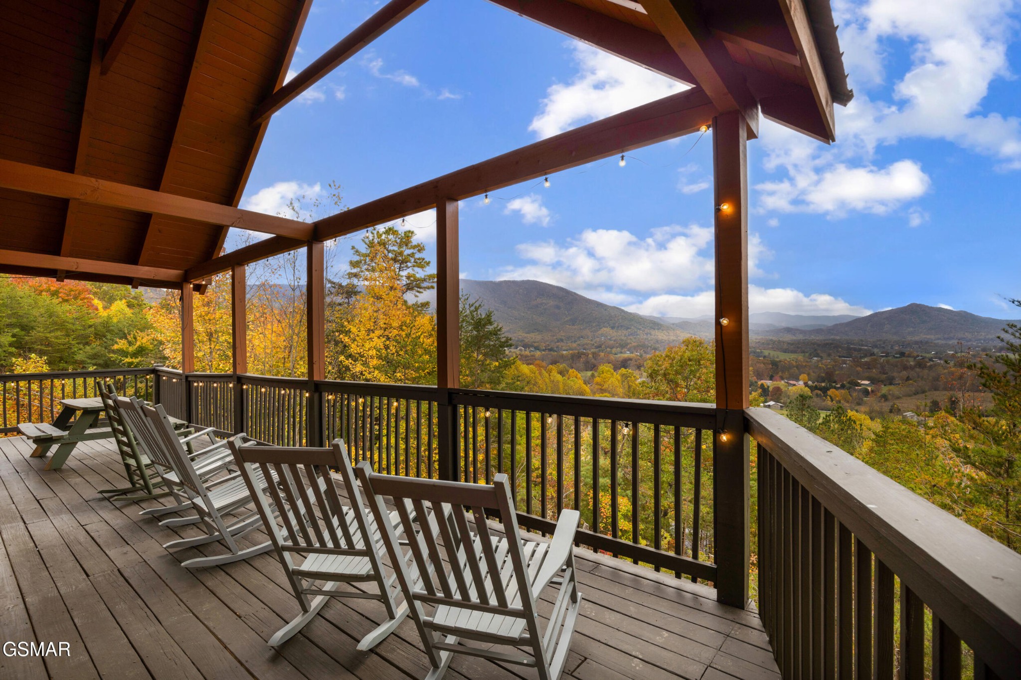 1921 Buds Ridge Way Sevierville, TN 37862 - Photo 5 of 34