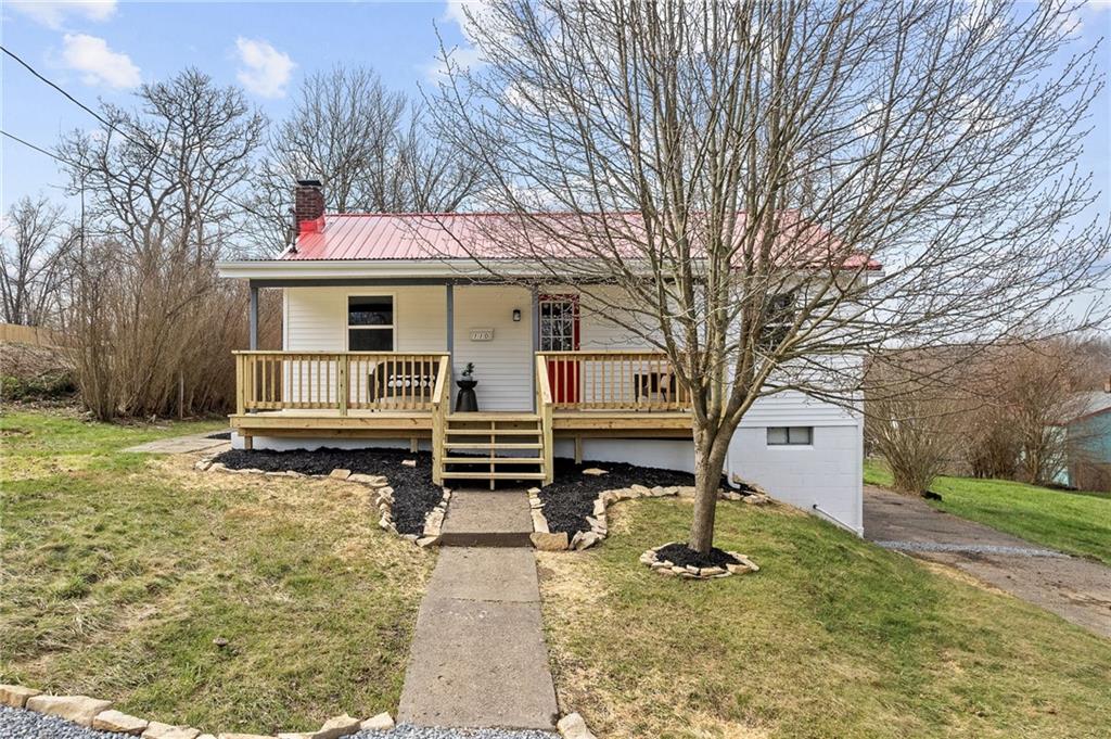 110 Grant Street Burgettstown, PA 15021 - Photo 2 of 48