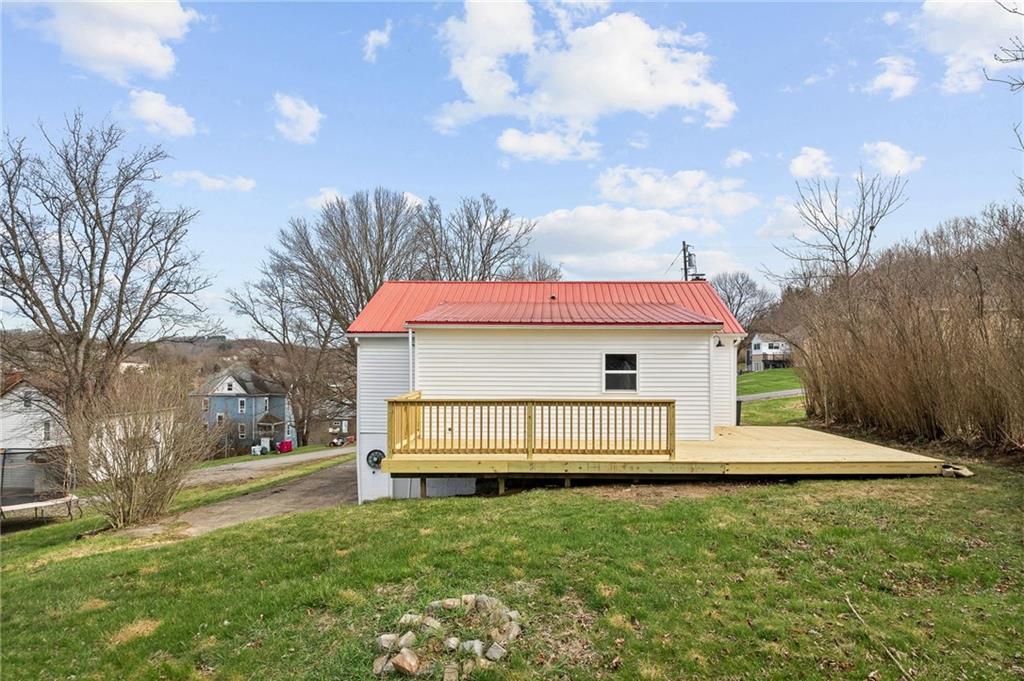 110 Grant Street Burgettstown, PA 15021 - Photo 36 of 48