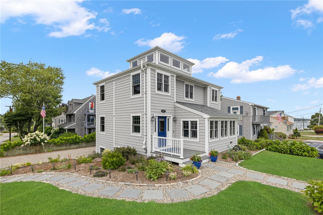 117 Colonel John Gardner Road Narragansett, RI 02882 - Photo 3 of 50 Gallery Image 3