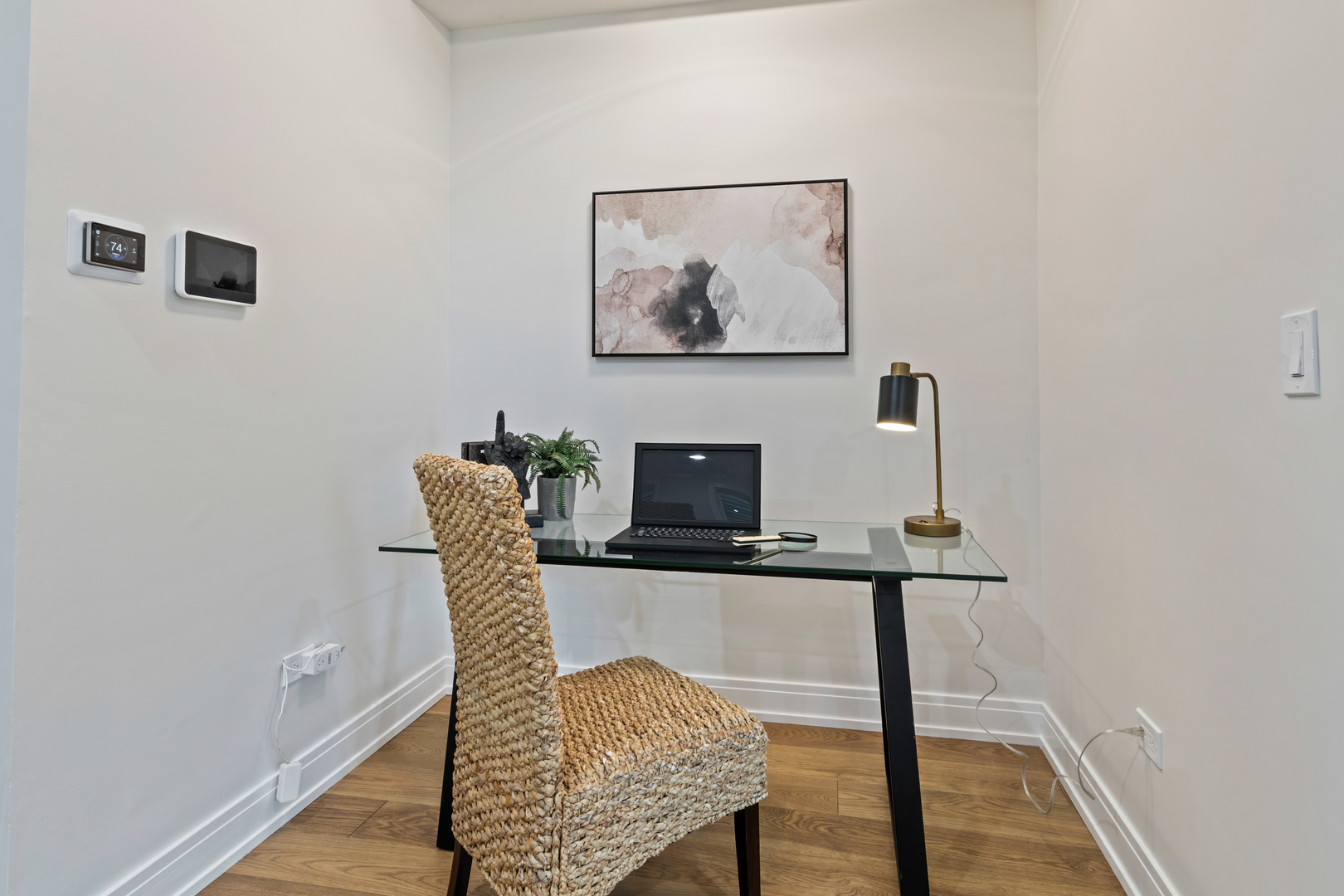 1622 North Spaulding Avenue Chicago, IL 60647 - Photo 25 of 50 a view of a dining room with furniture and wooden floor