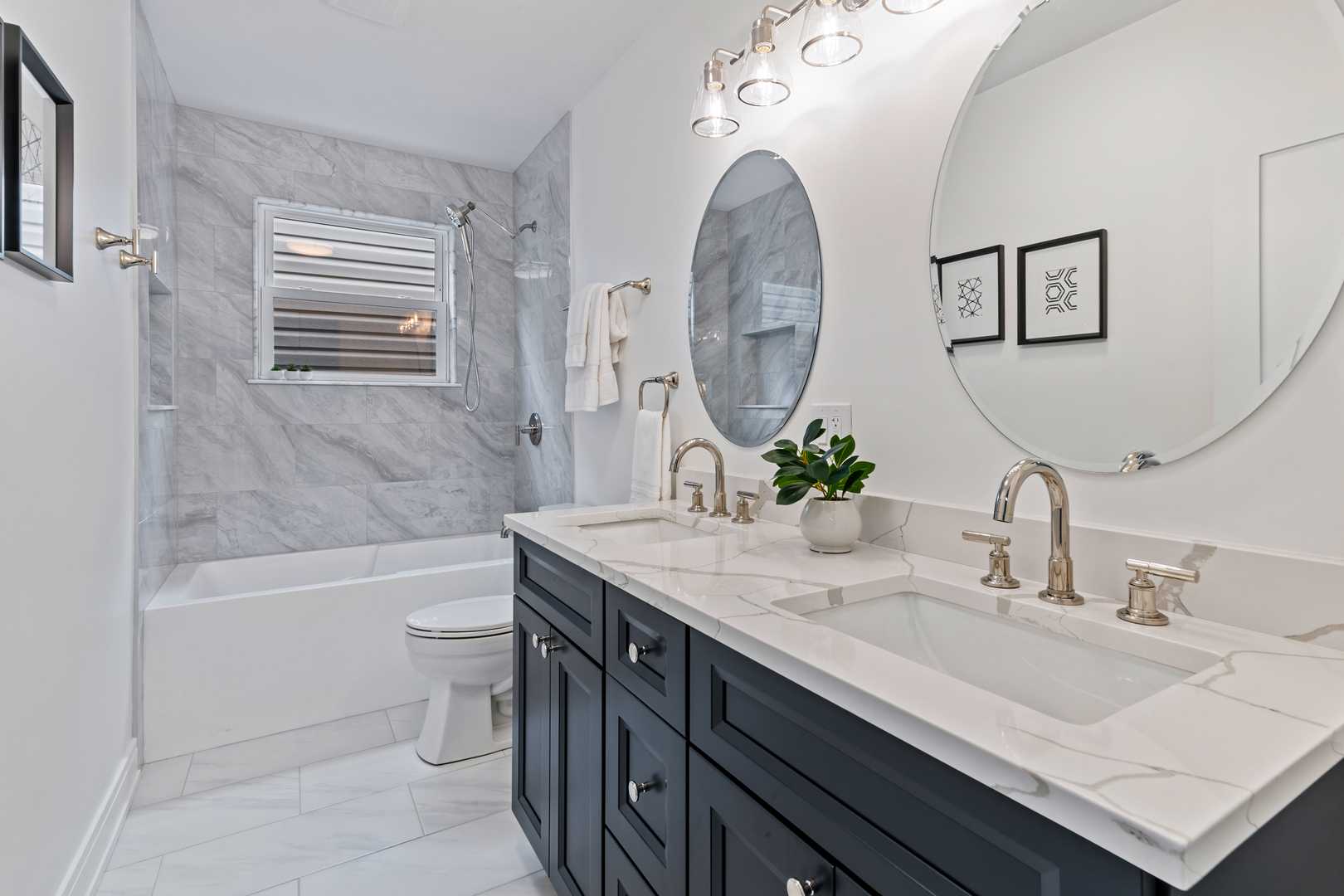 1622 North Spaulding Avenue Chicago, IL 60647 - Photo 35 of 50 a bathroom with a sink a toilet and a bathtub