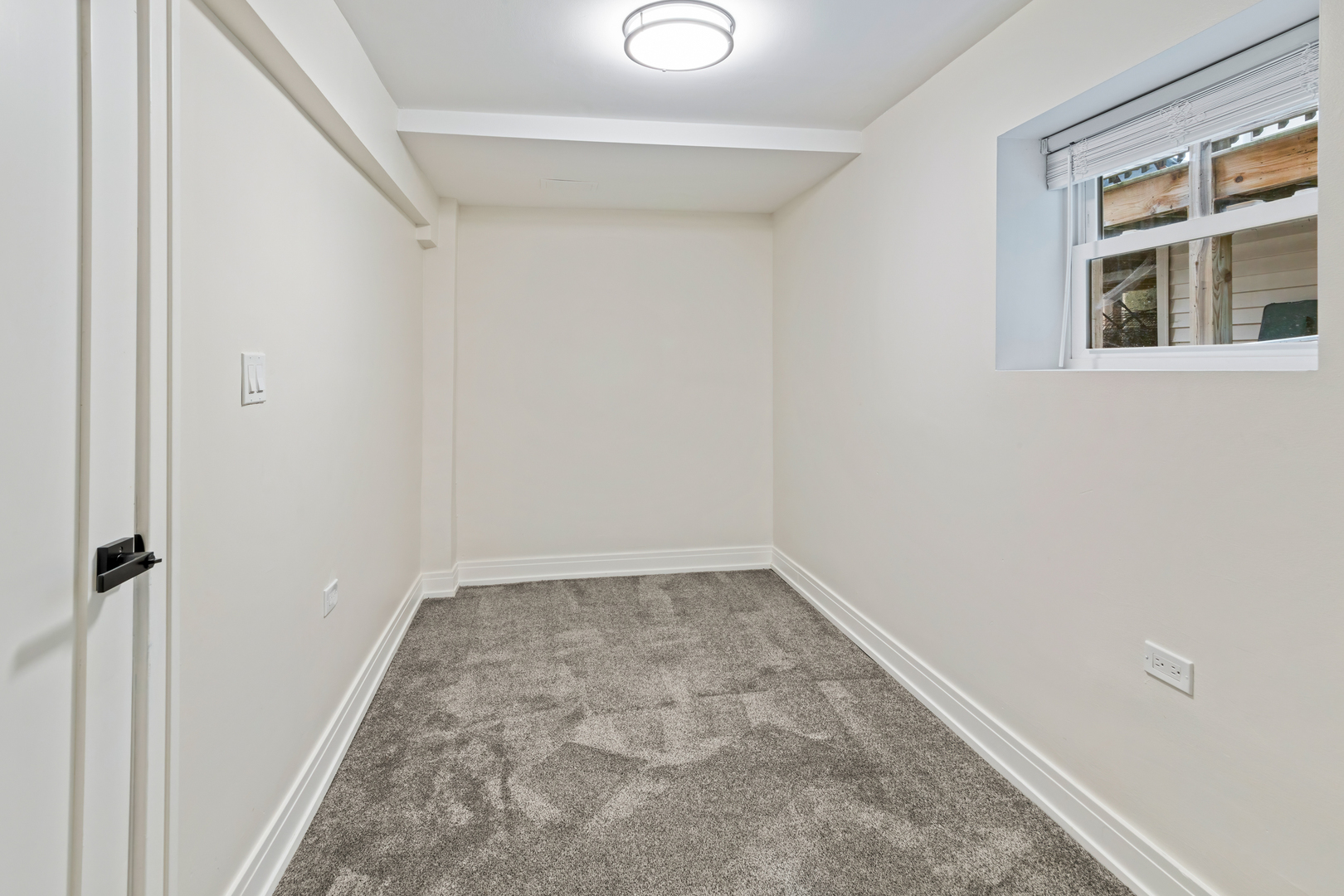 1622 North Spaulding Avenue Chicago, IL 60647 - Photo 42 of 50 a view of a small space