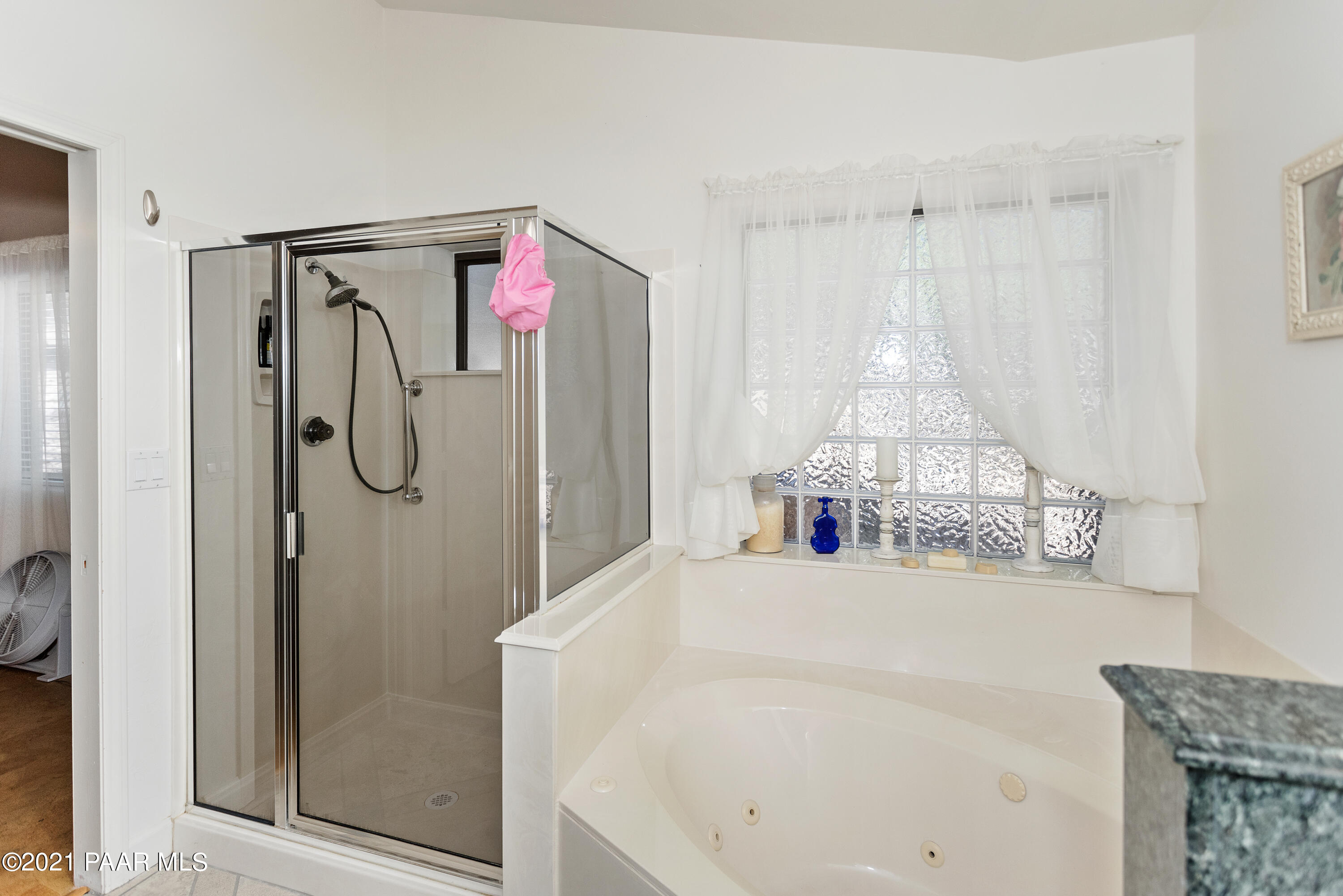 1695 Valley Ranch Circle Prescott, AZ 86303 - Photo 10 of 23 010_Master Bathroom