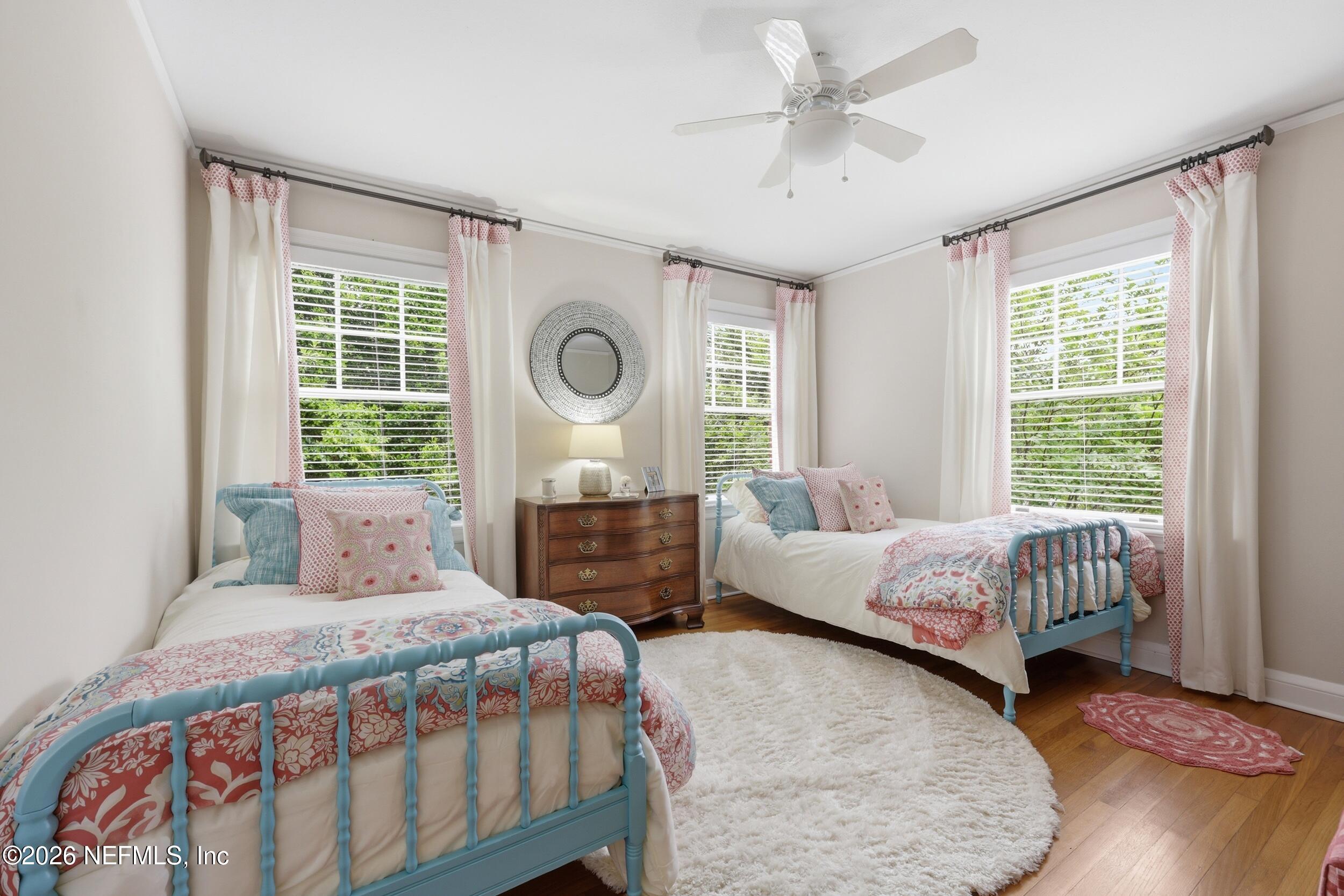 1375 Morvenwood Road Jacksonville, FL 32207 - Photo 13 of 27 2nd Bedroom with even more light!