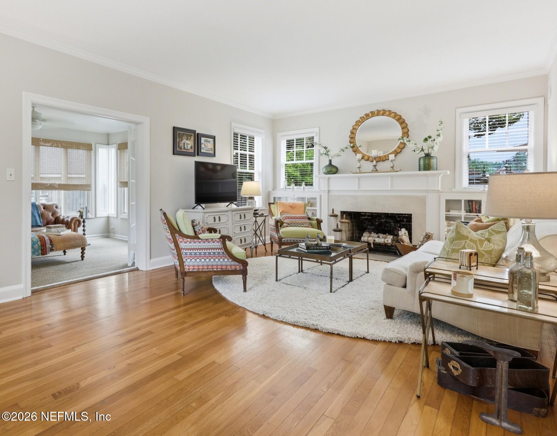 1375 Morvenwood Road Jacksonville, FL 32207 - Photo 9 of 27 Large Living Room with fireplace