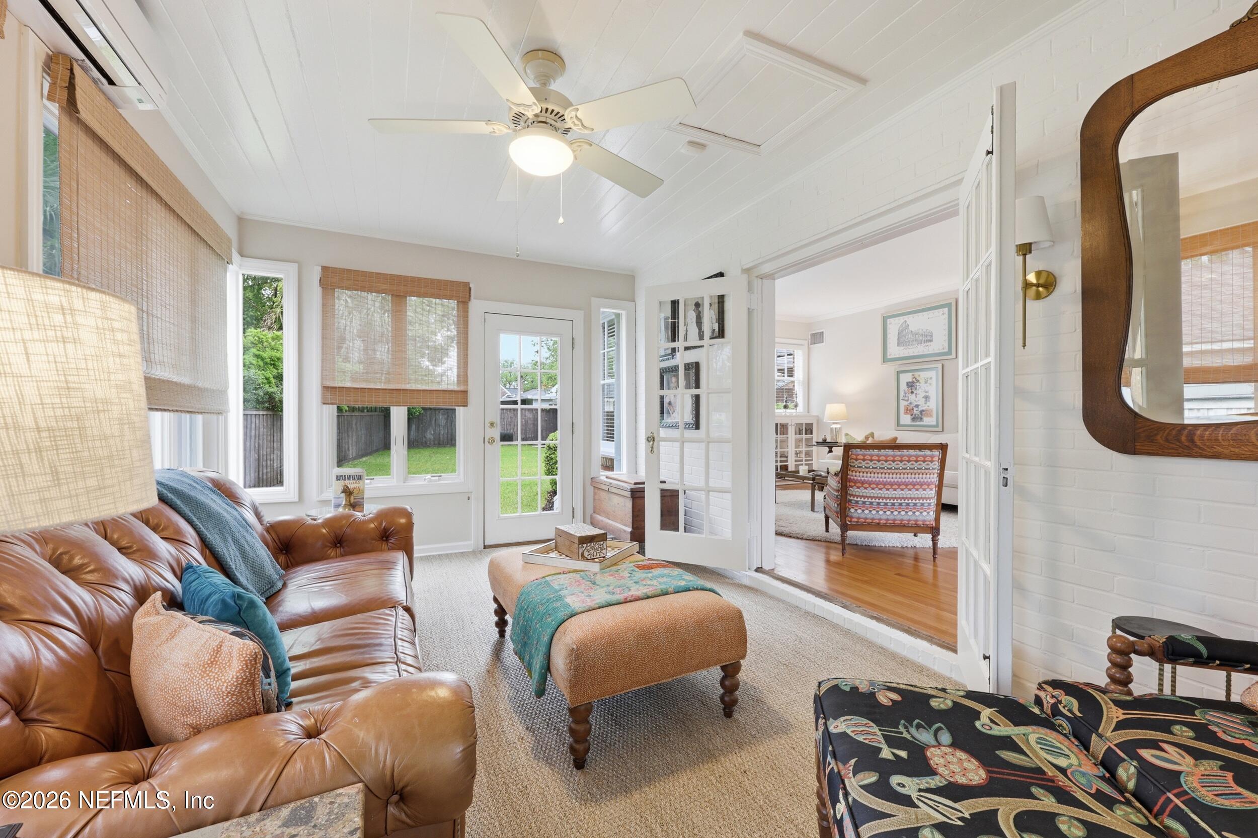 1375 Morvenwood Road Jacksonville, FL 32207 - Photo 10 of 27 Brightly Lit Sunroom