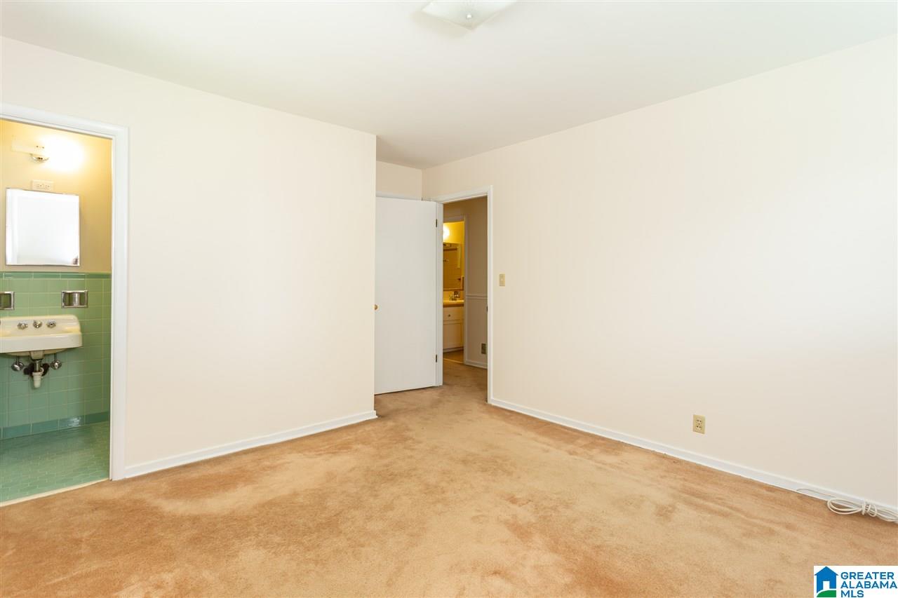 905 Barnisdale Road Birmingham, AL 35235 - Photo 24 of 36