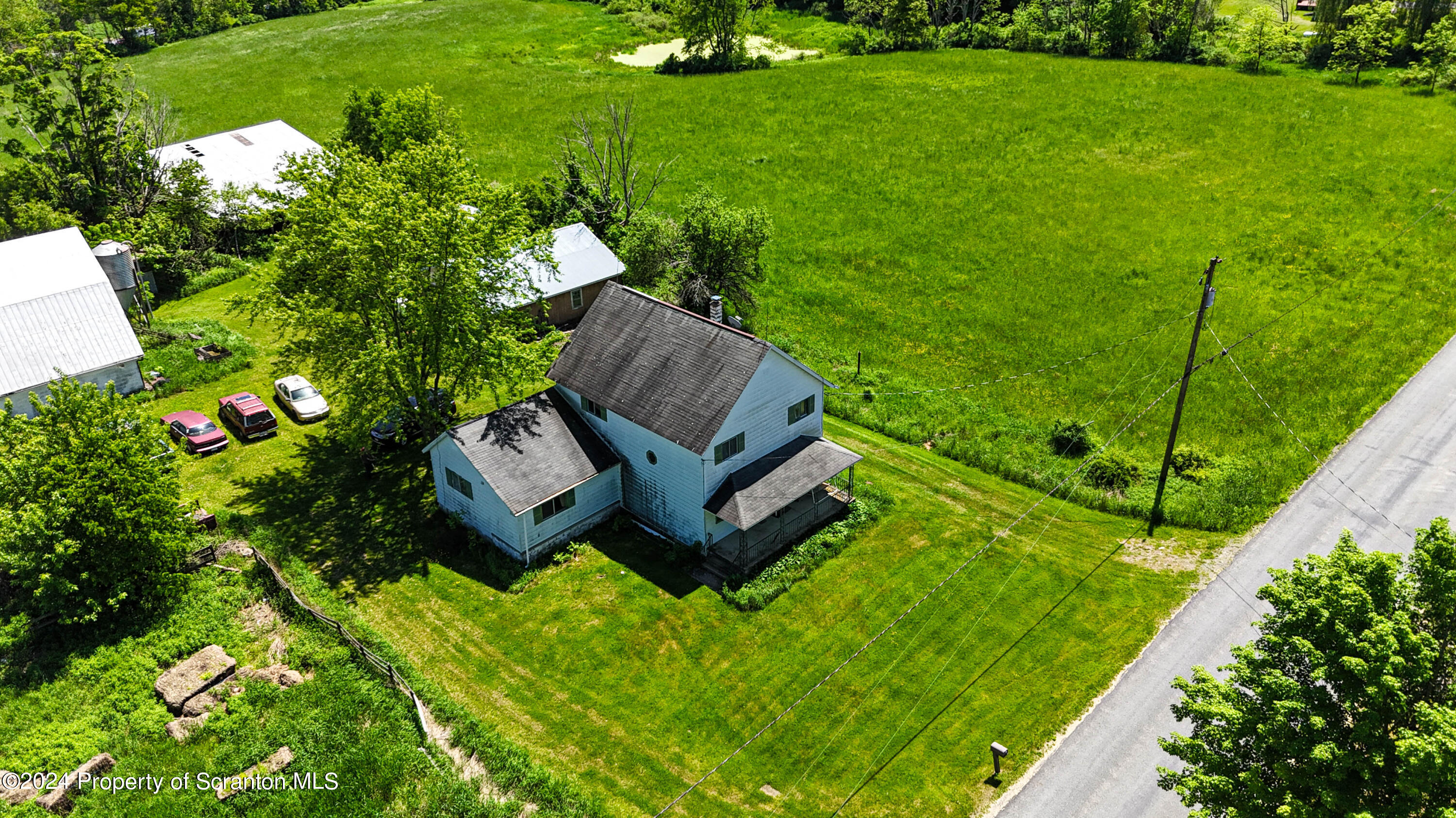 126 Decker Road Jermyn, PA 18433 - Photo 5 of 112 Gallery Image 5