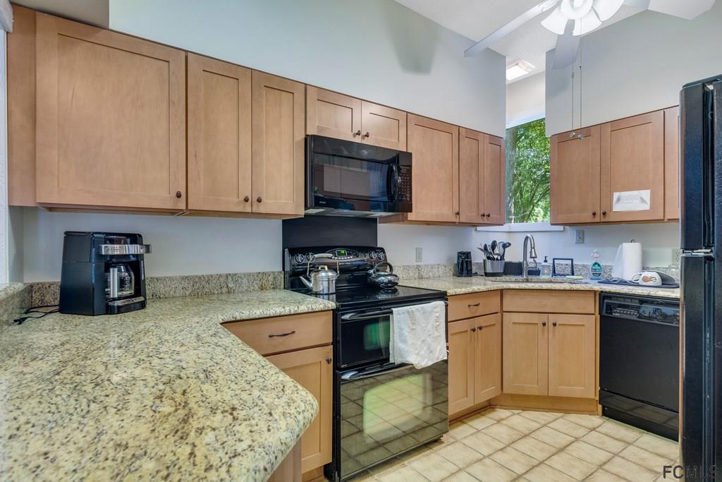 19 Fairways Circle, Unit 19 Palm Coast, FL 32137 - Photo 38 of 41