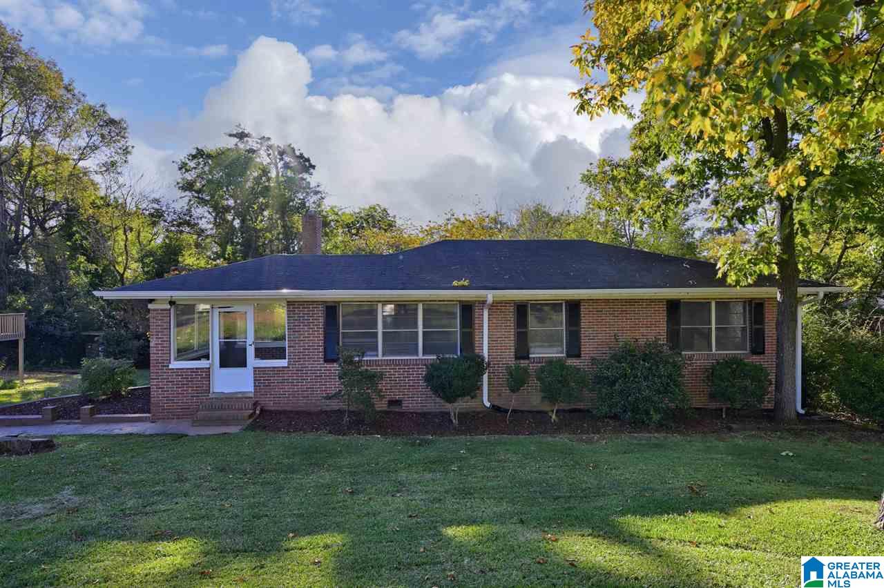 1525 Shades Crest Road Birmingham, AL 35226 - Photo 3 of 27