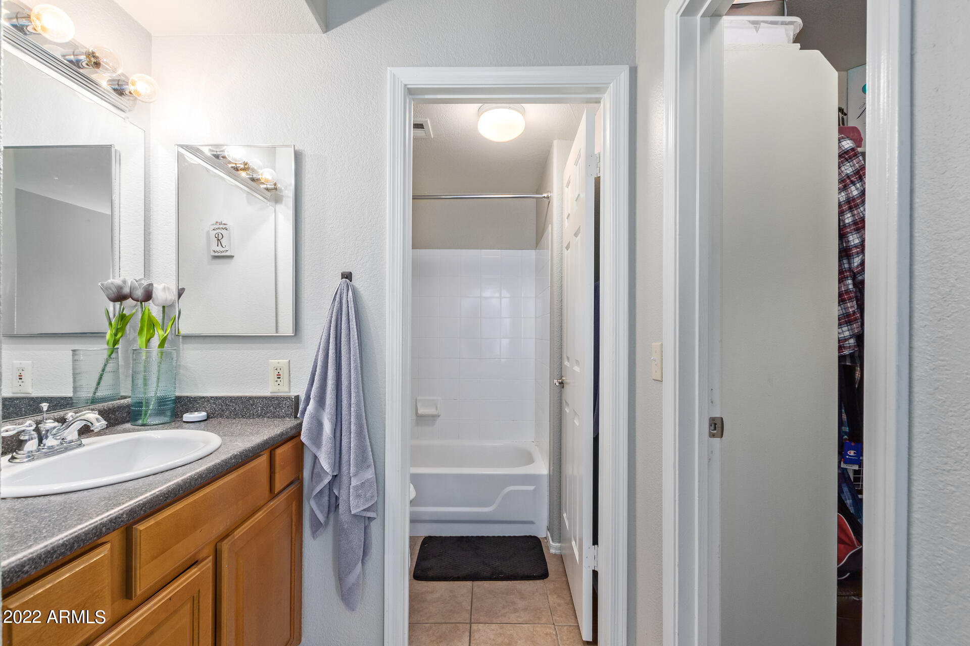 1825 West Ray Road, Unit 1070 Chandler, AZ 85224 - Photo 11 of 23 Master Bath 2