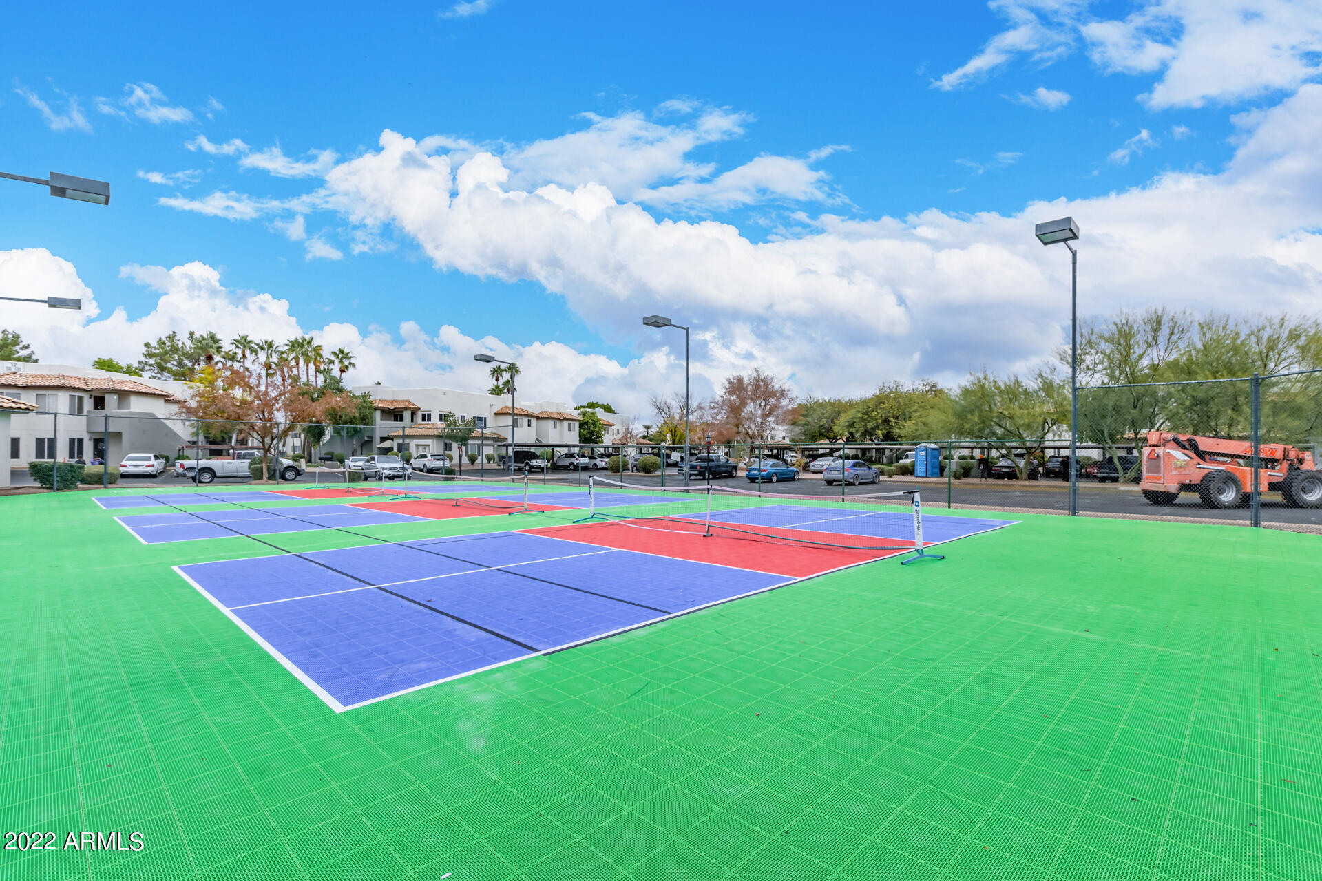 1825 West Ray Road, Unit 1070 Chandler, AZ 85224 - Photo 20 of 23 Tennis:Pickleball Court