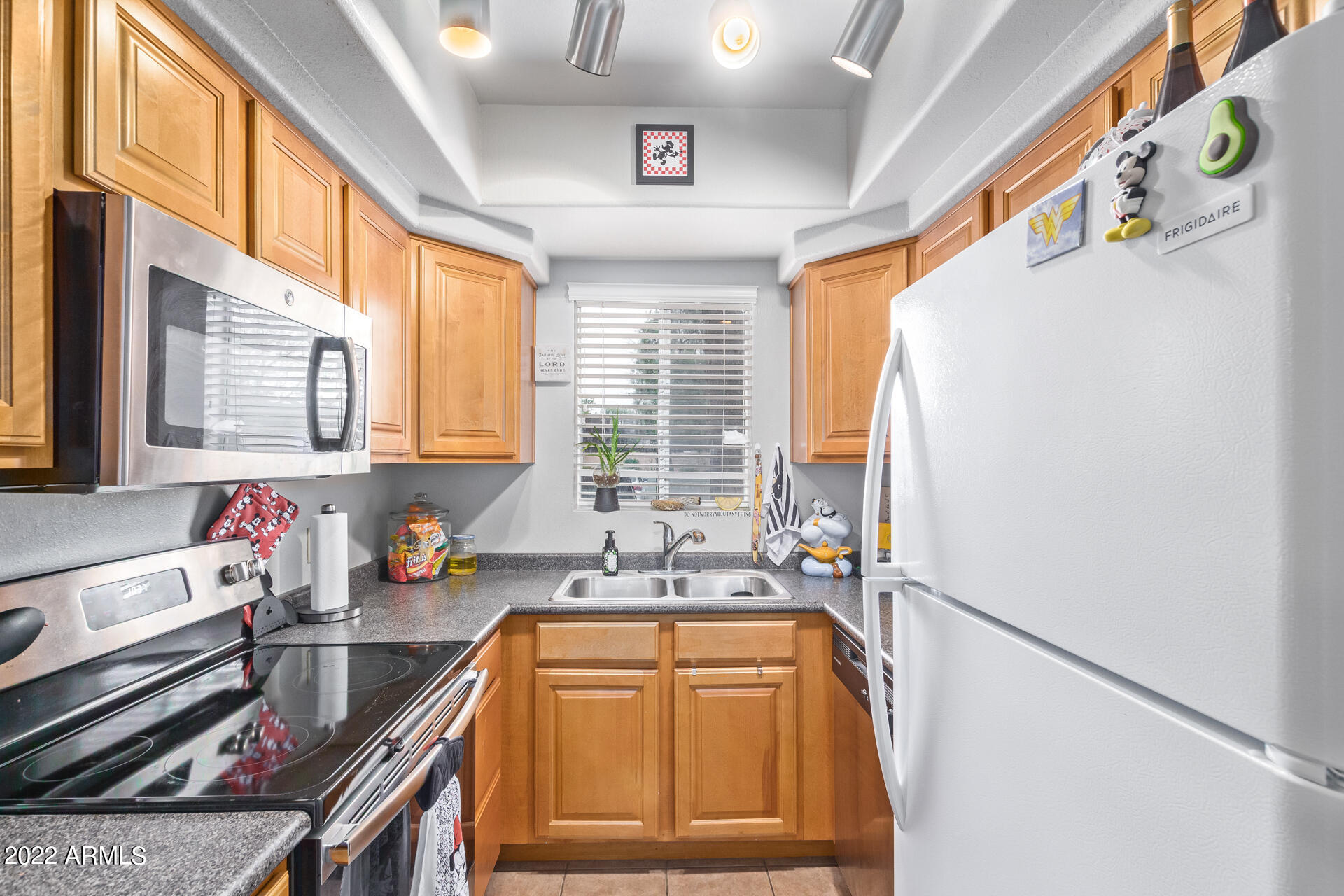 1825 West Ray Road, Unit 1070 Chandler, AZ 85224 - Photo 6 of 23 Kitchen