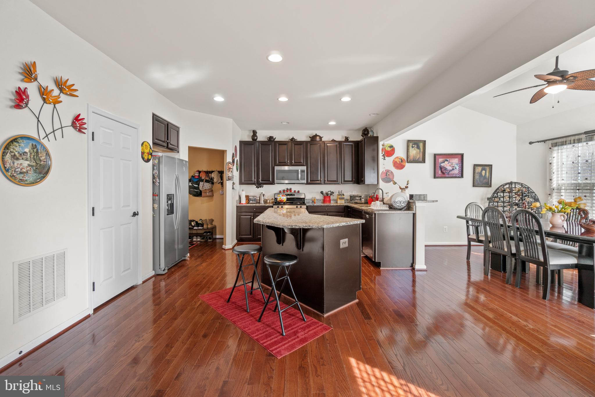 24 Naples Road Stafford, VA 22554 - Photo 4 of 37