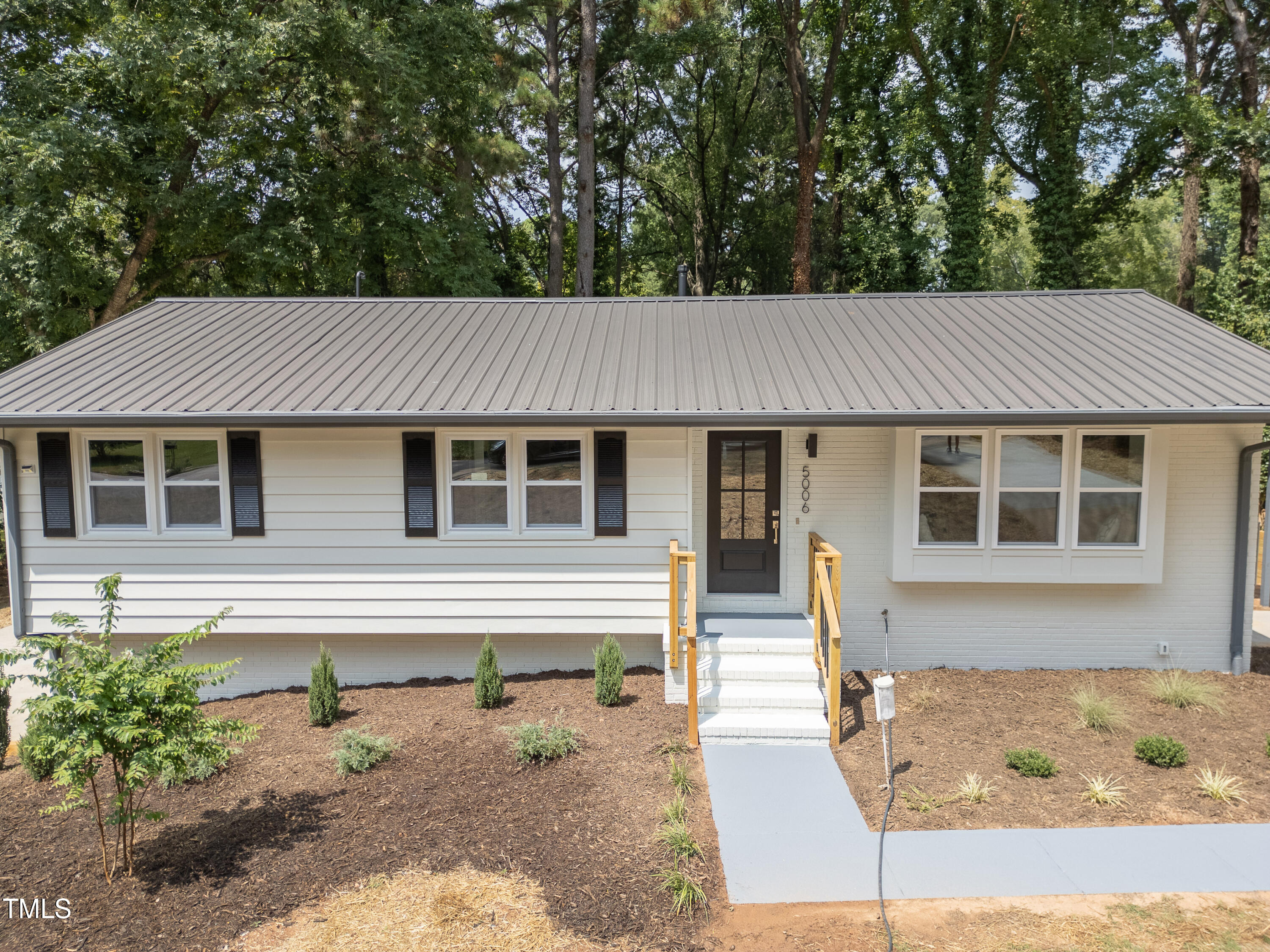 5006 Newcastle Road Raleigh, NC 27606 - Photo 1 of 52 front4