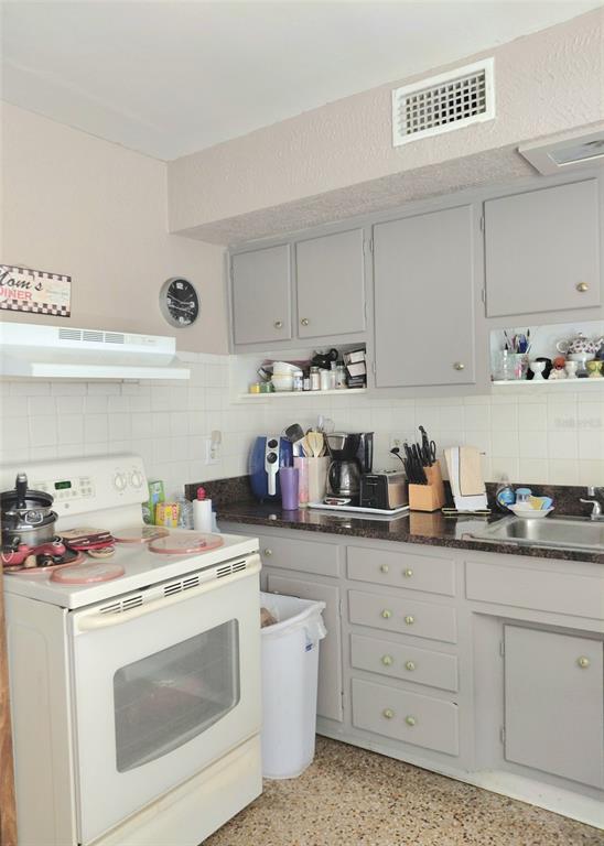 5344 Tangerine Drive New Port Richey, FL 34652 - Photo 14 of 35