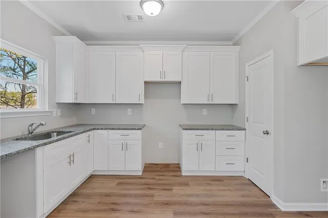 $1,800 | 2874 Laurel Ridge Circle, East Point, GA 30344