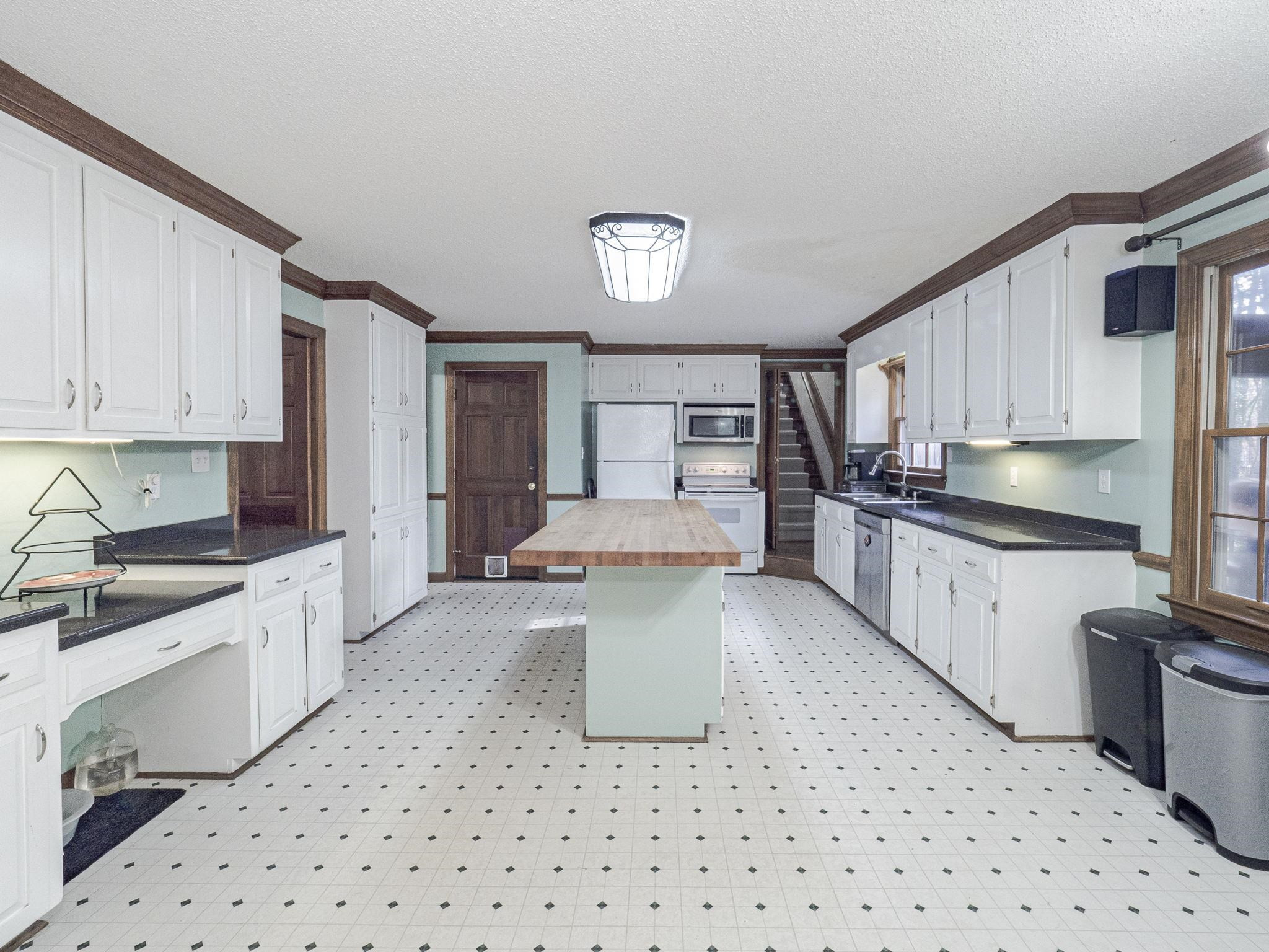 8001 Falling Leaf Court Raleigh, NC 27615 - Photo 8 of 36 Photo 8