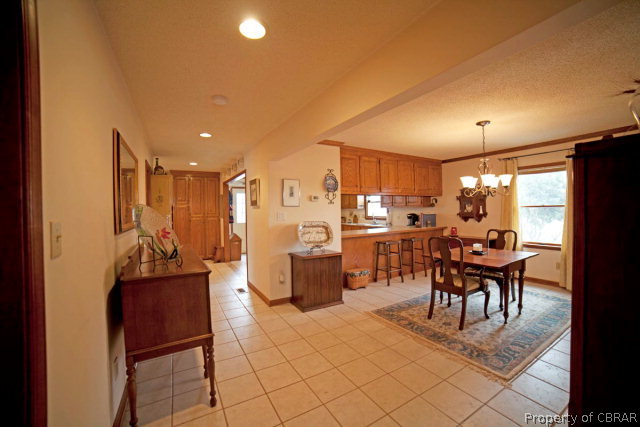 11317 Comet Road Smithfield, VA 23430 - Photo 6 of 25 Gallery Image 6