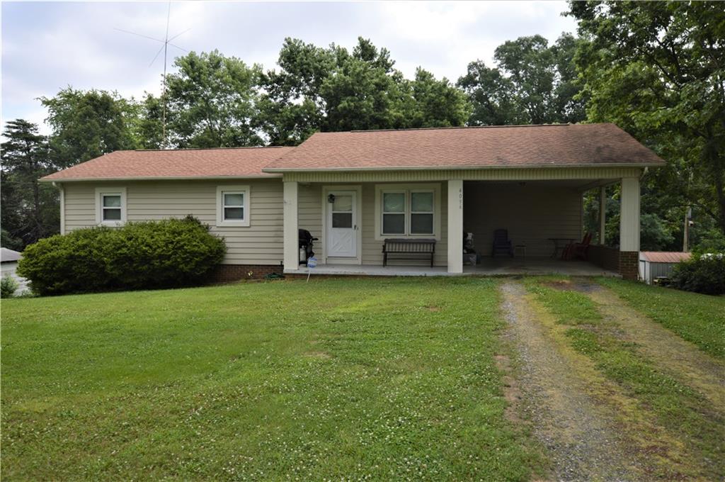 4096 Beach Road, Unit 7 Hudson, NC 28638 - Photo 1 of 13