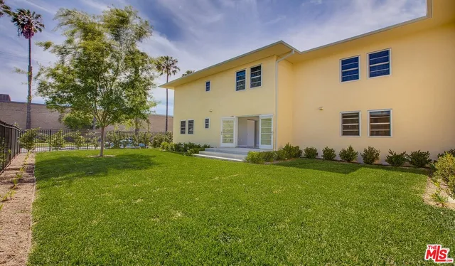 $5,782 | 1012 Frederick Street, Unit 3, Venice, CA 90291