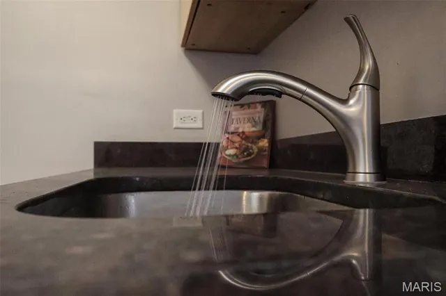 $50,000 | 210 North 17th Street, Unit 404, St. Louis, MO 63103