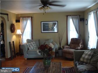 154 Elephant Road Dublin, PA 18917 - Photo 3 of 12 Gallery Image 3