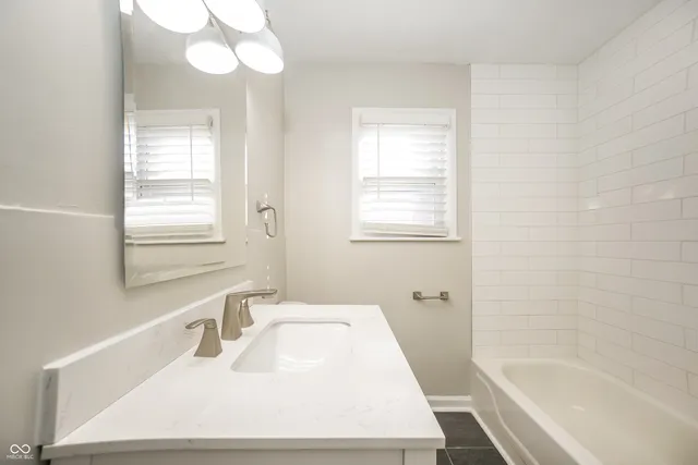 $1,390 | 6667 East 17th Street, Indianapolis, IN 46219