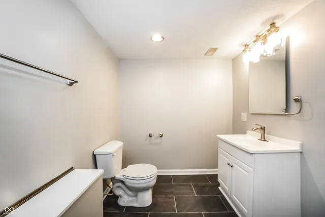 $1,390 | 6667 East 17th Street, Indianapolis, IN 46219