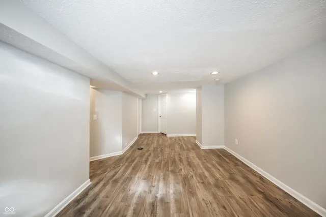 $1,390 | 6667 East 17th Street, Indianapolis, IN 46219