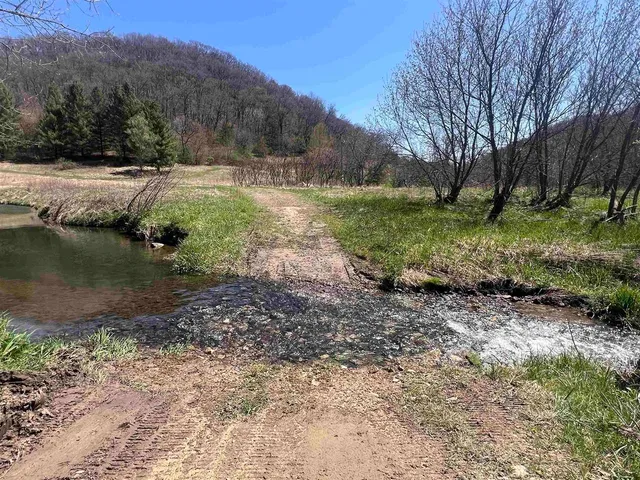 $997,000 | 54631 Scenic View, Gays Mills, WI 54645