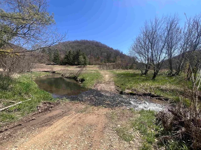 $997,000 | 54631 Scenic View, Gays Mills, WI 54645