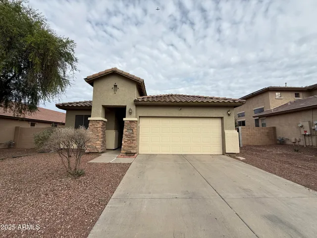 $2,200 | 11940 West Alvarado Road, Avondale, AZ 85392