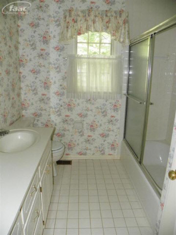 6424 Kings Pointe Road Grand Blanc, MI 48439 - Photo 11 of 15 20208821-10.JPG