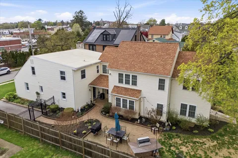 $1,024,000 | 609 Sanmarino Avenue, Bryn Mawr, PA 19010