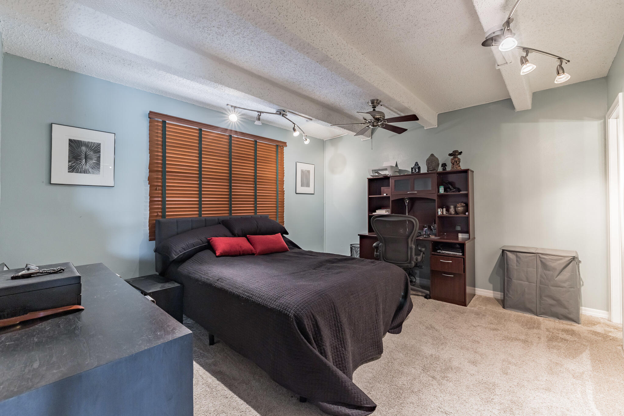 10110 Boca Entrada Boulevard, Unit 405 Boca Raton, FL 33428 - Photo 8 of 15 IMG_7709