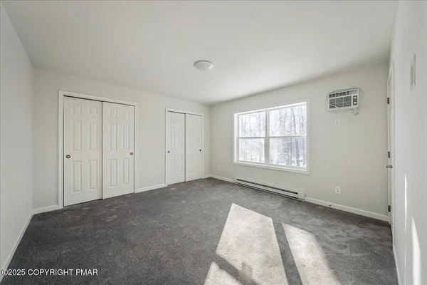 $2,100 | 2460 Winding Way, Tobyhanna, PA 18466