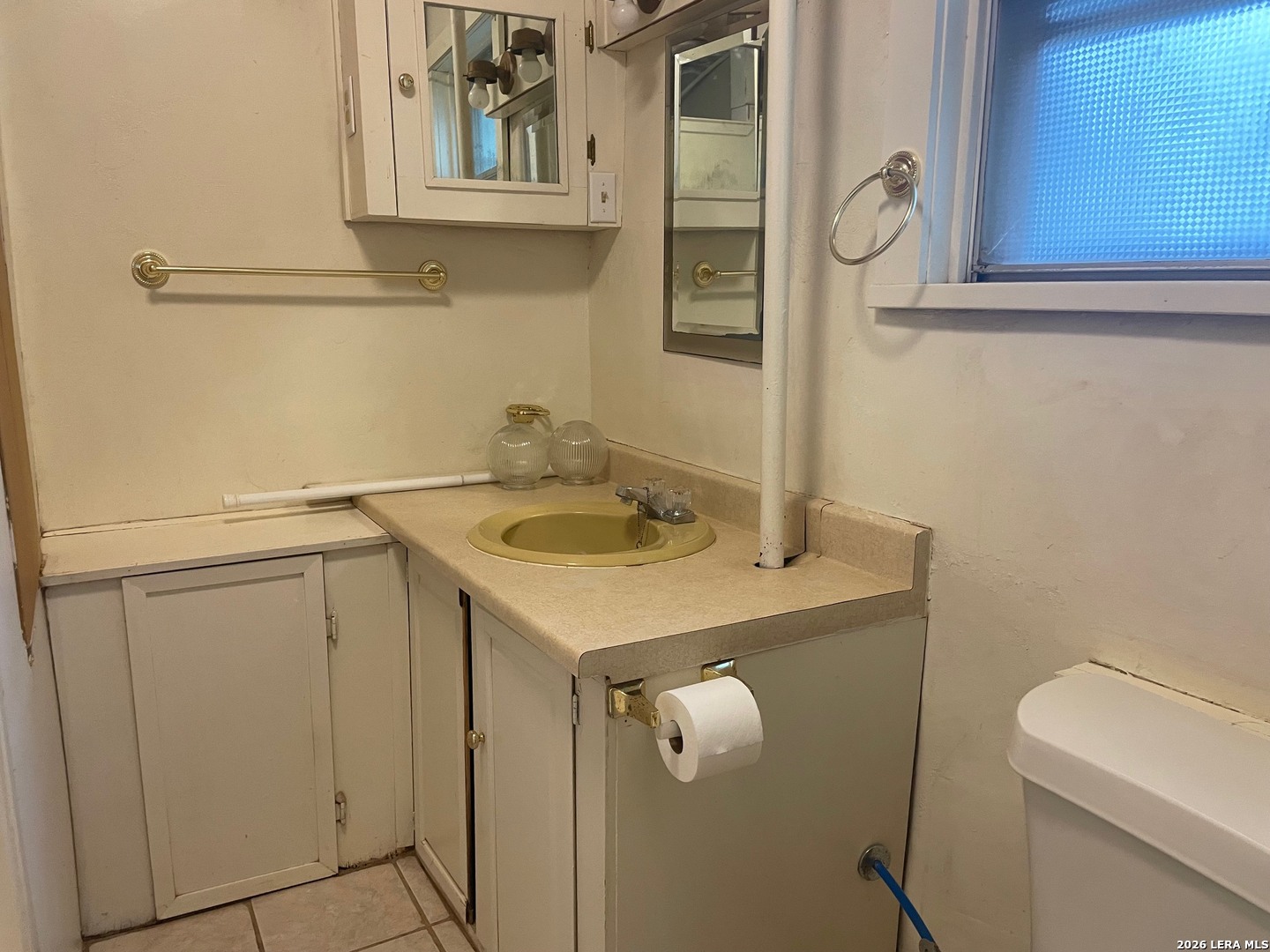 607 Hackberry Street Bandera, TX 78003 - Photo 15 of 28