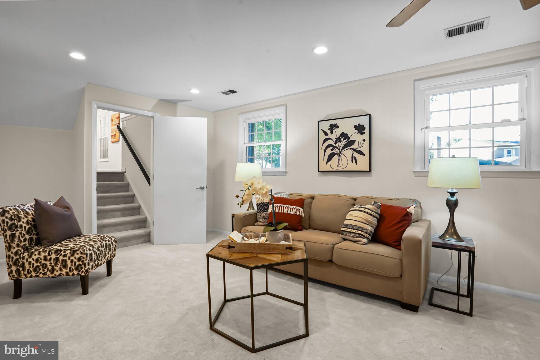 8374 Magic Leaf Road Springfield, VA 22153 - Photo 24 of 55 Gallery Image 24