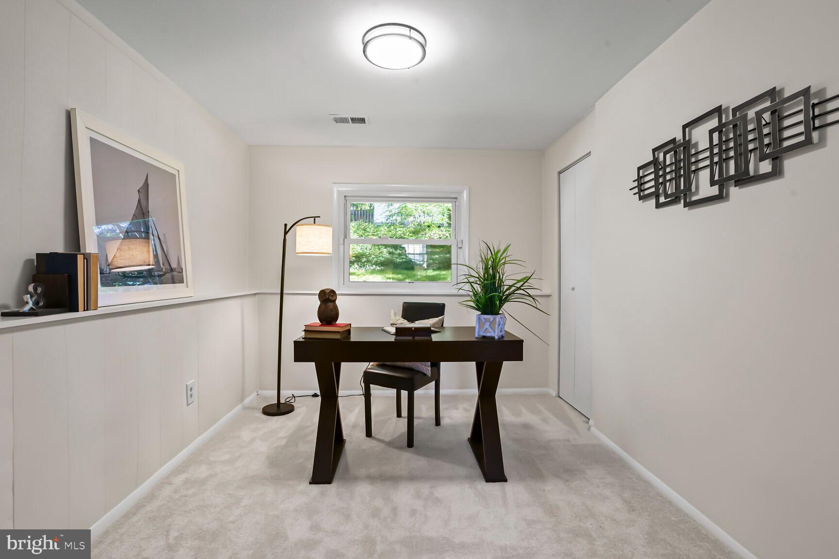 8374 Magic Leaf Road Springfield, VA 22153 - Photo 25 of 55 Gallery Image 25
